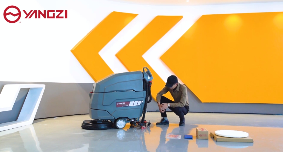 手推式洗地機(jī)用于商業(yè)清潔的優(yōu)點