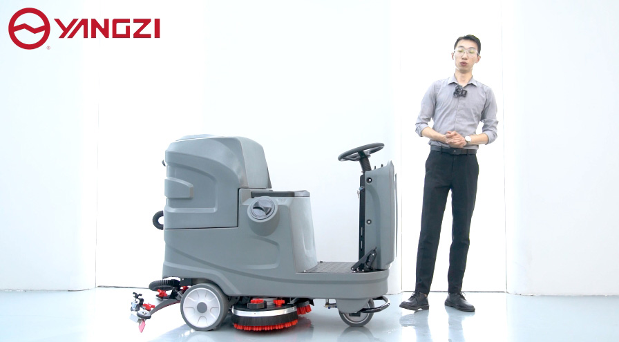 駕駛式洗地機不走是什么原因